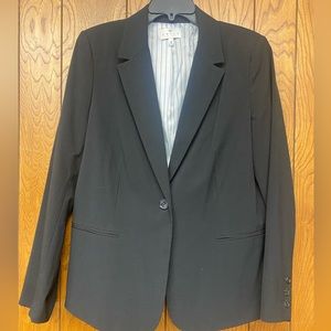 Women’s suit jacket